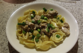 Failsafe Pasta with chicken and whisky cream sauce